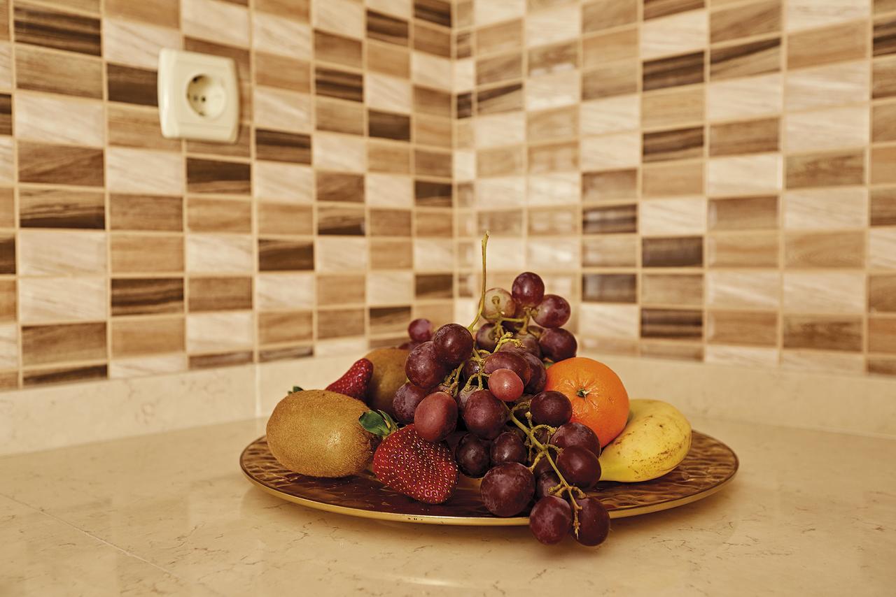 Bursa Suites Apart Otel Eksteriør billede A fruit plate